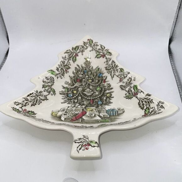 Vintage Johnson Bros Merry Christmas 8” Tree Shaped Candy Dish Plate England - Picture 2 of 5